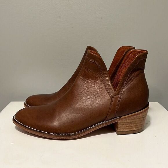 Wolverine Women's Brown Leather Stacked Heel Chelsea Boots - Picture 5 of 10